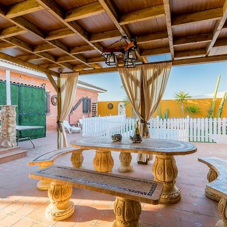 Casa Ludima Villa Fuentes de Andalucía Exteriör bild